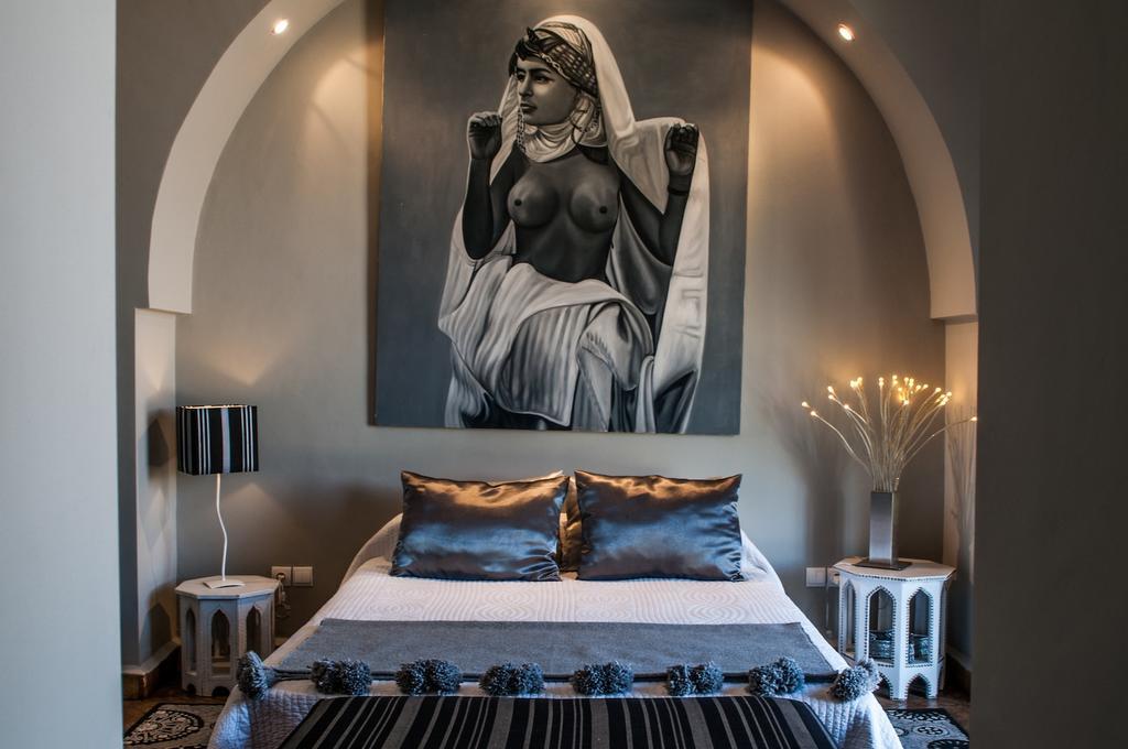 Le Cazar Hotell El Ain Exteriör bild