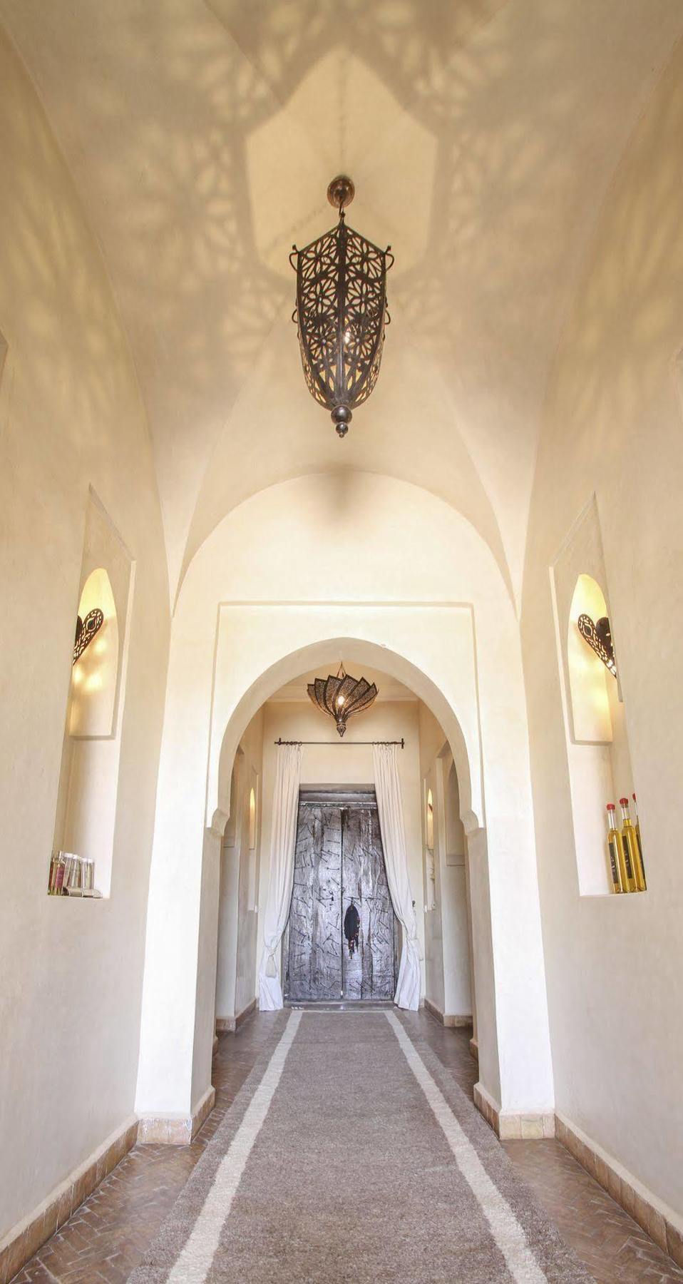 Le Cazar Hotell El Ain Exteriör bild